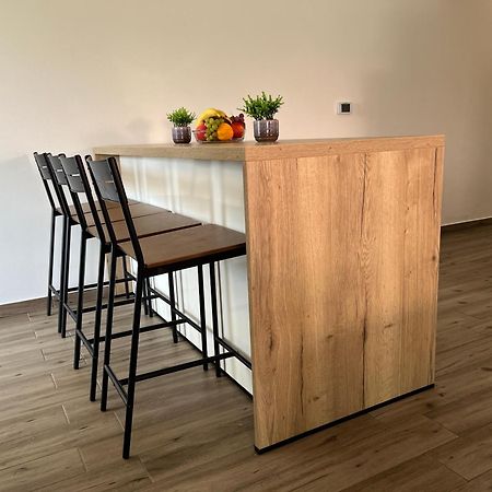 Apartmani Mlinar - Two Bedroom Apartment With Seaview Grebaštica المظهر الخارجي الصورة
