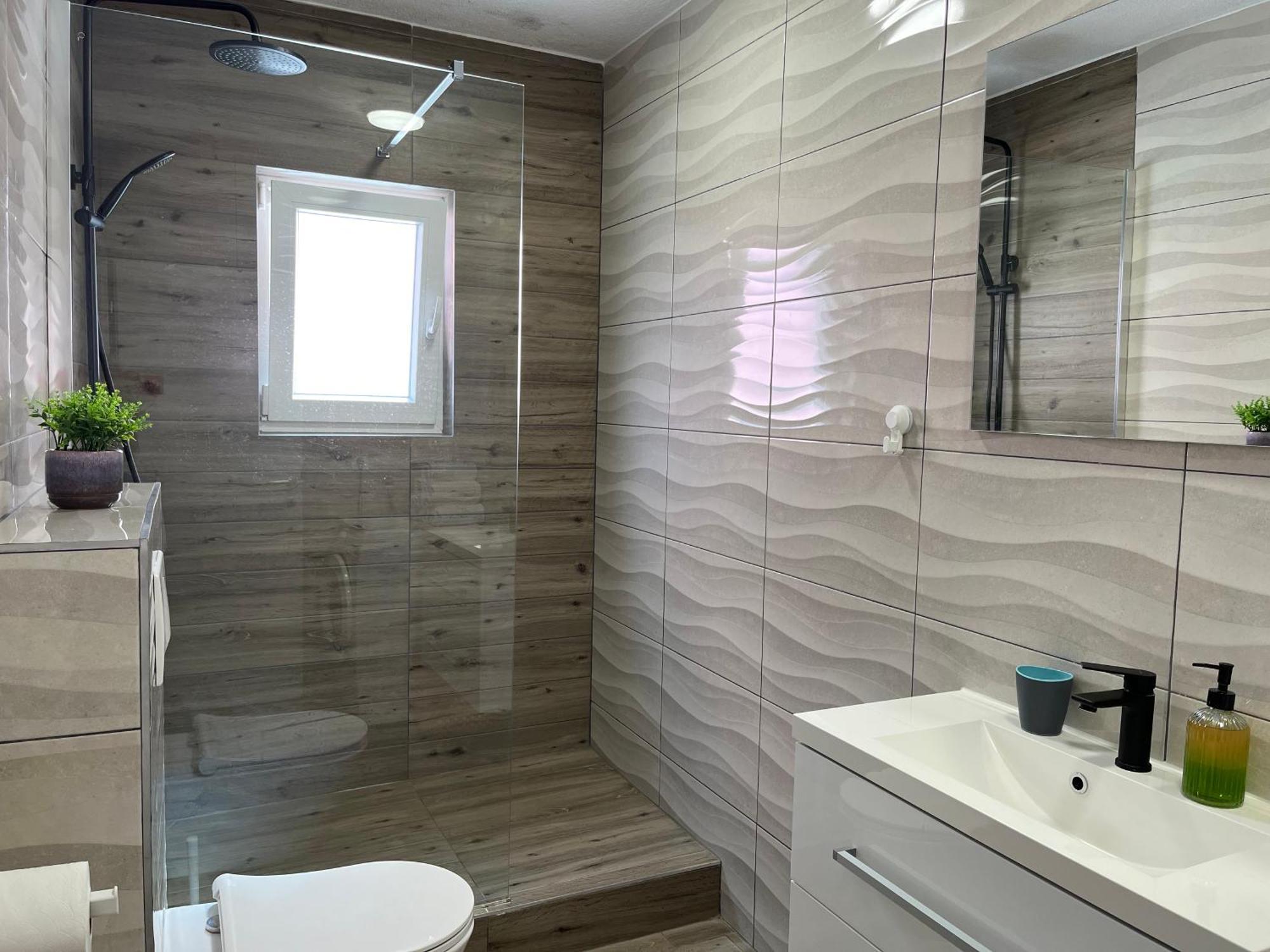 Apartmani Mlinar - Two Bedroom Apartment With Seaview Grebaštica المظهر الخارجي الصورة